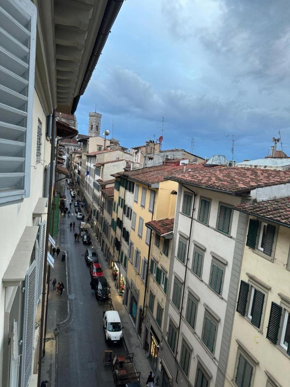 De' Servi Studio Al Duomo - A Hidden Nest In Downtown ฟลอเรนซ์ ภายนอก รูปภาพ